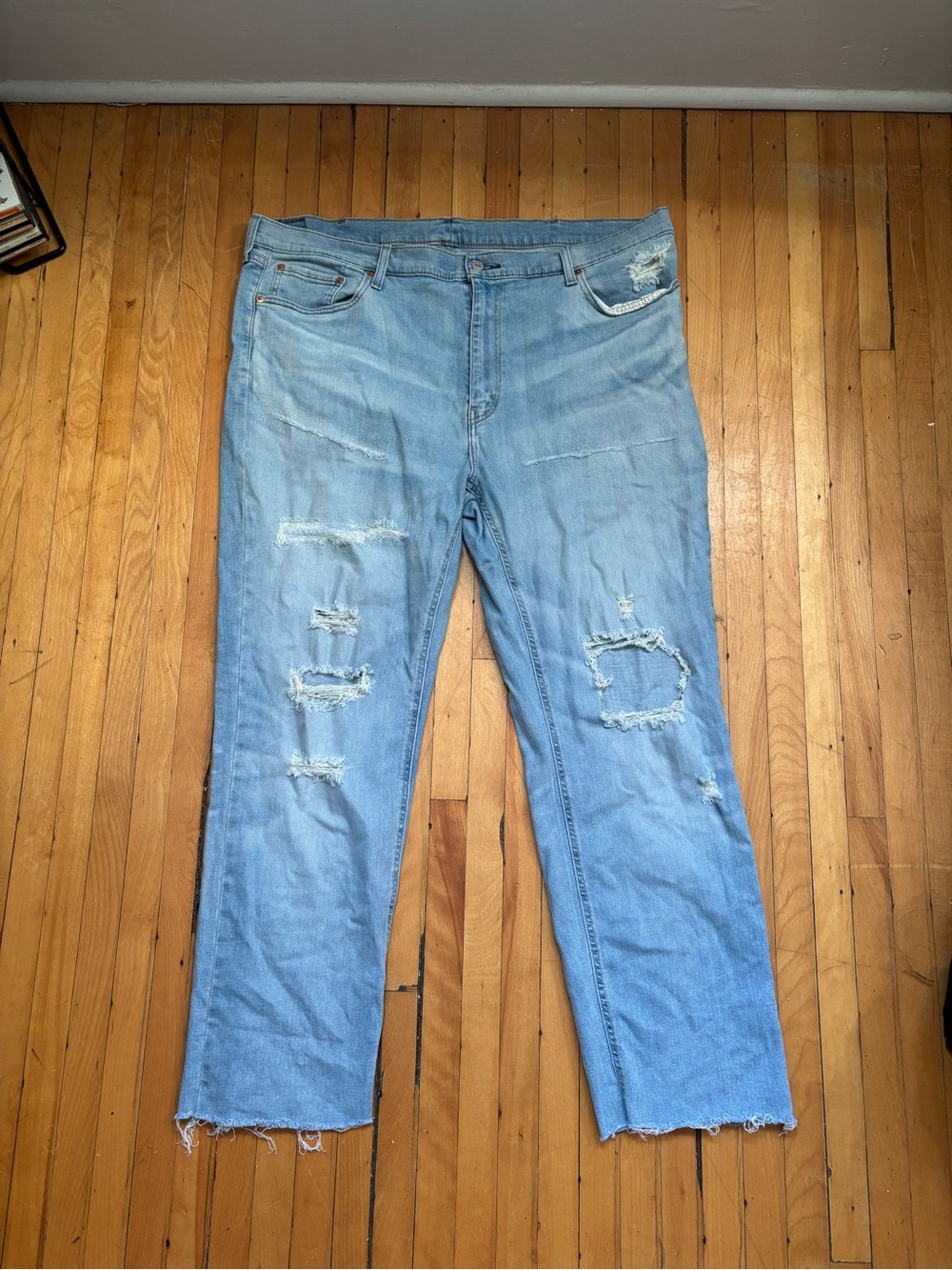 Light Blue Denim Jeans - W46 L38